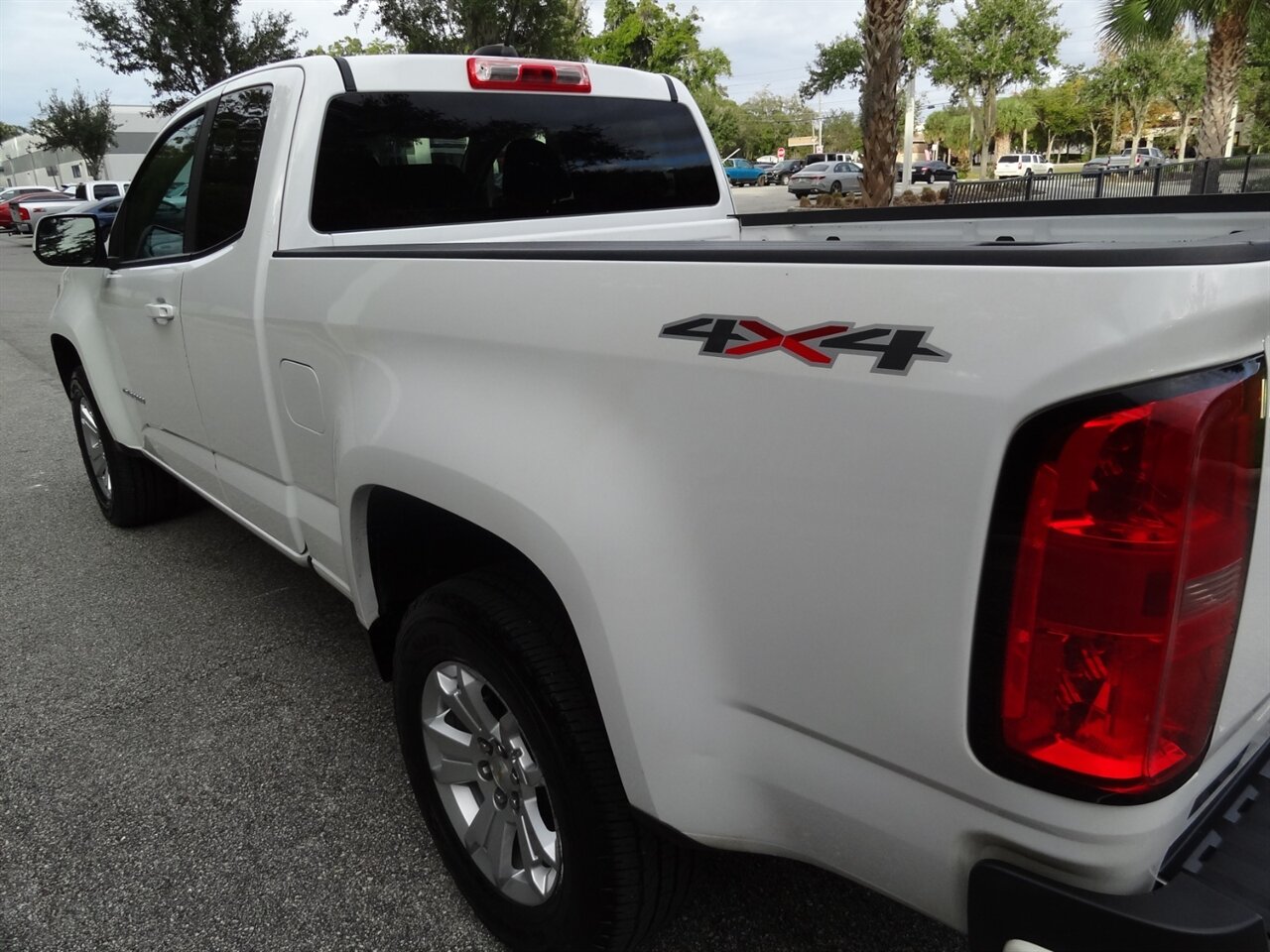 2022 Chevrolet Colorado LT - Photo 12 - Deland, FL 32720