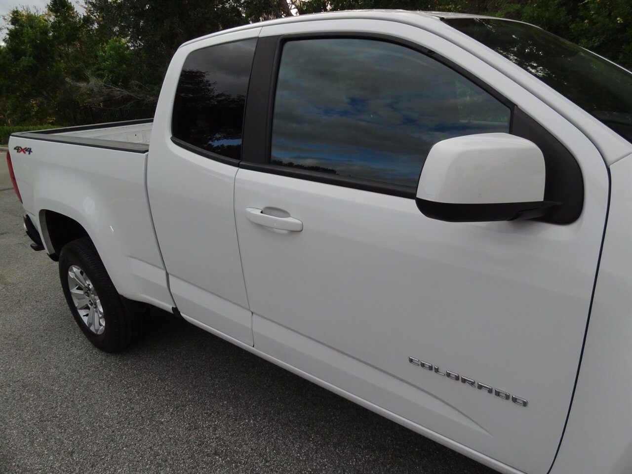 2022 Chevrolet Colorado LT - Photo 10 - Deland, FL 32720