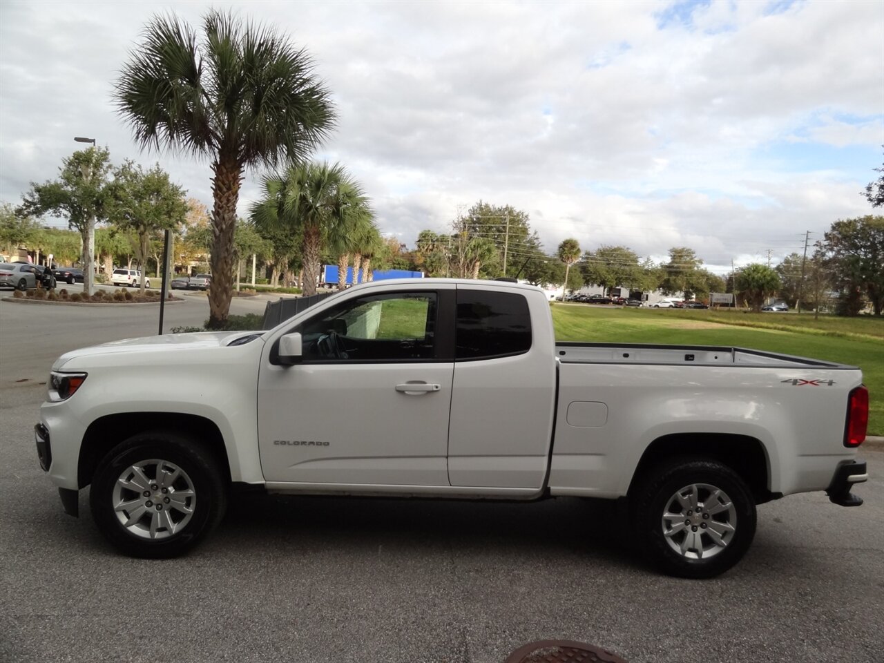 2022 Chevrolet Colorado LT - Photo 16 - Deland, FL 32720