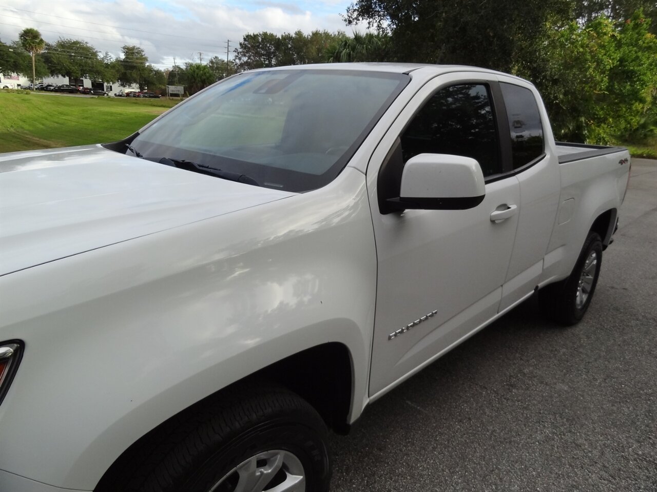 2022 Chevrolet Colorado LT - Photo 9 - Deland, FL 32720