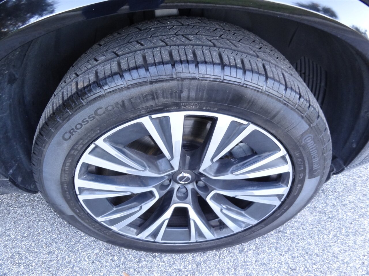 2020 Volvo XC90 T5 Momentum  Premium - Photo 22 - Deland, FL 32720