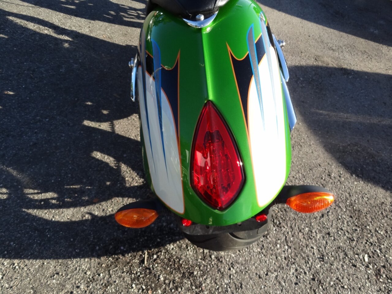 2009 Victory Custom Arlen Ness 106 Cubic inches - Photo 27 - Deland, FL 32720