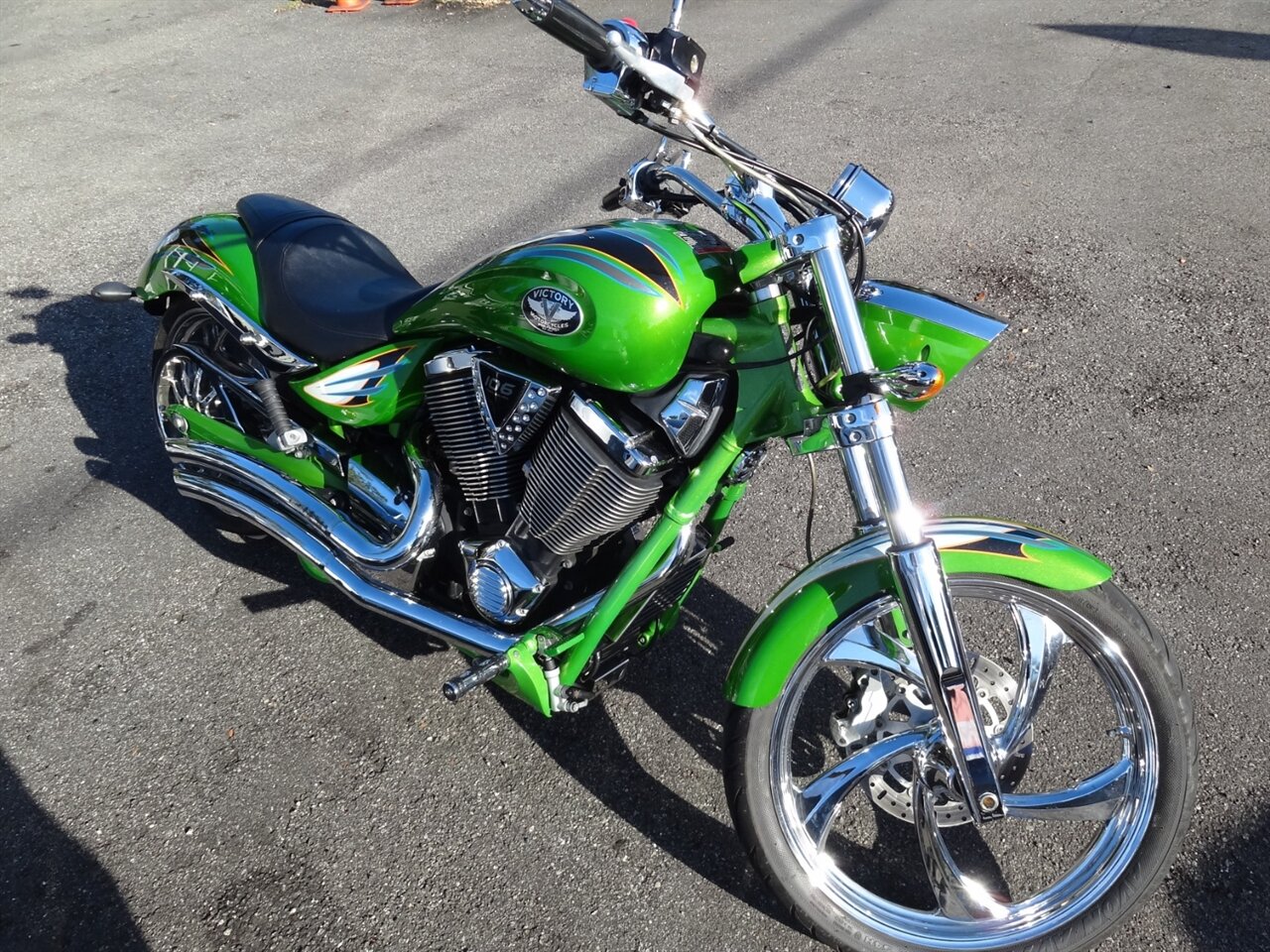 2009 Victory Custom Arlen Ness 106 Cubic inches - Photo 2 - Deland, FL 32720