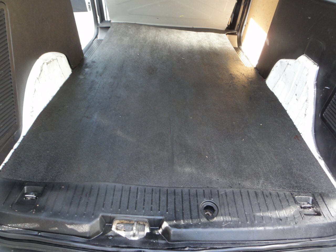 2016 Ford Transit Connect XL   - Photo 43 - Deland, FL 32720