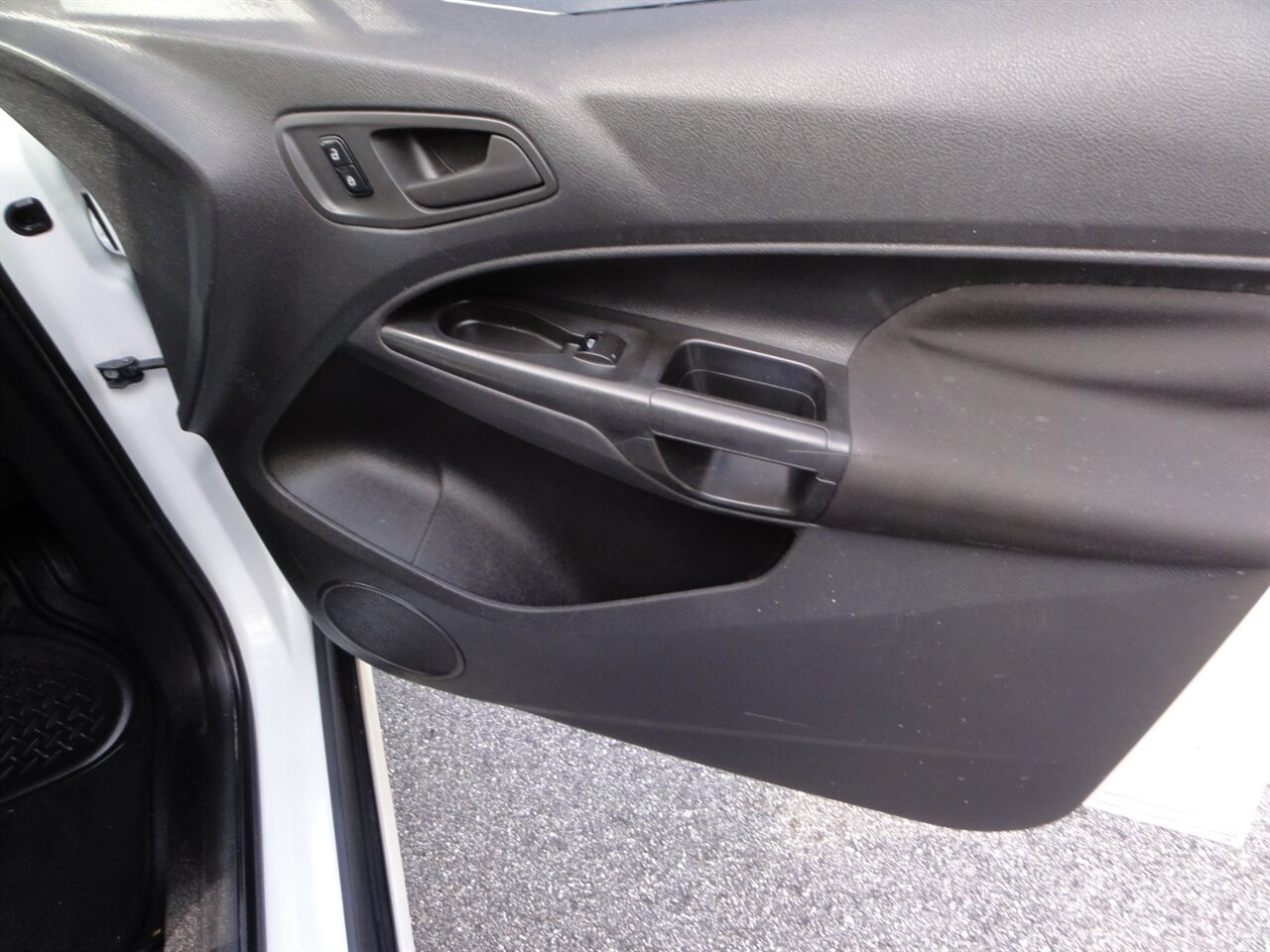 2016 Ford Transit Connect XL   - Photo 42 - Deland, FL 32720