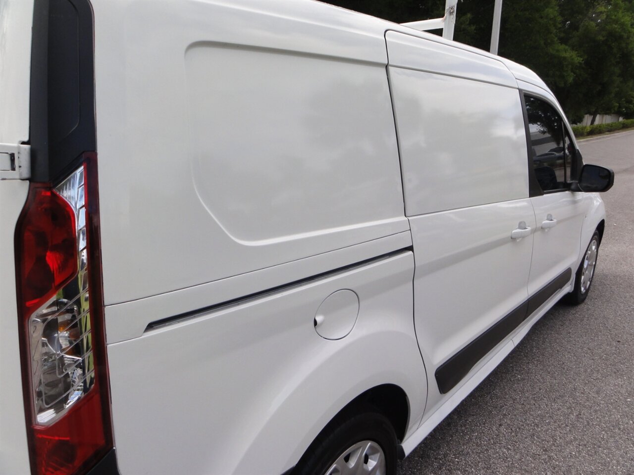 2016 Ford Transit Connect XL   - Photo 11 - Deland, FL 32720