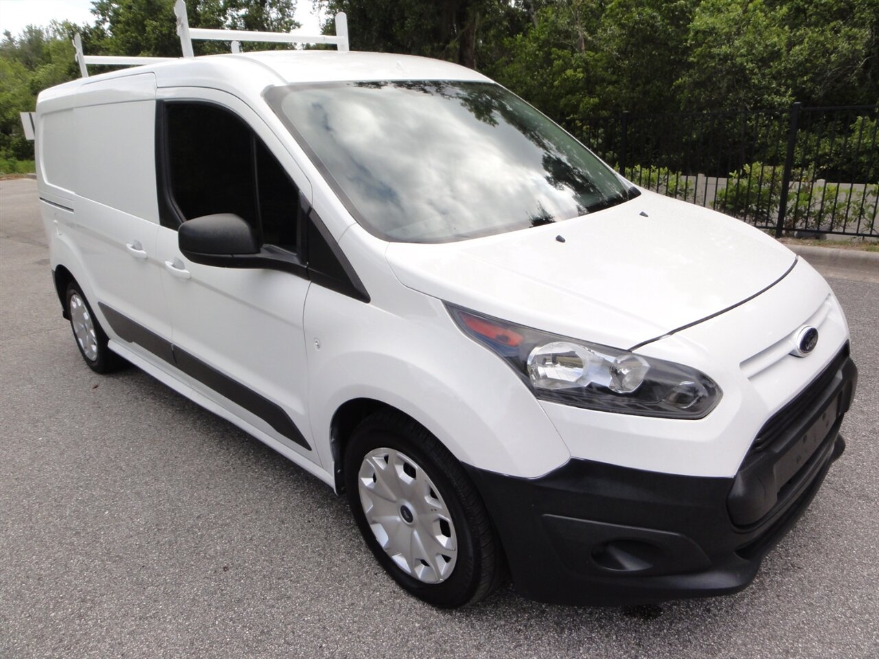 2016 Ford Transit Connect XL   - Photo 1 - Deland, FL 32720