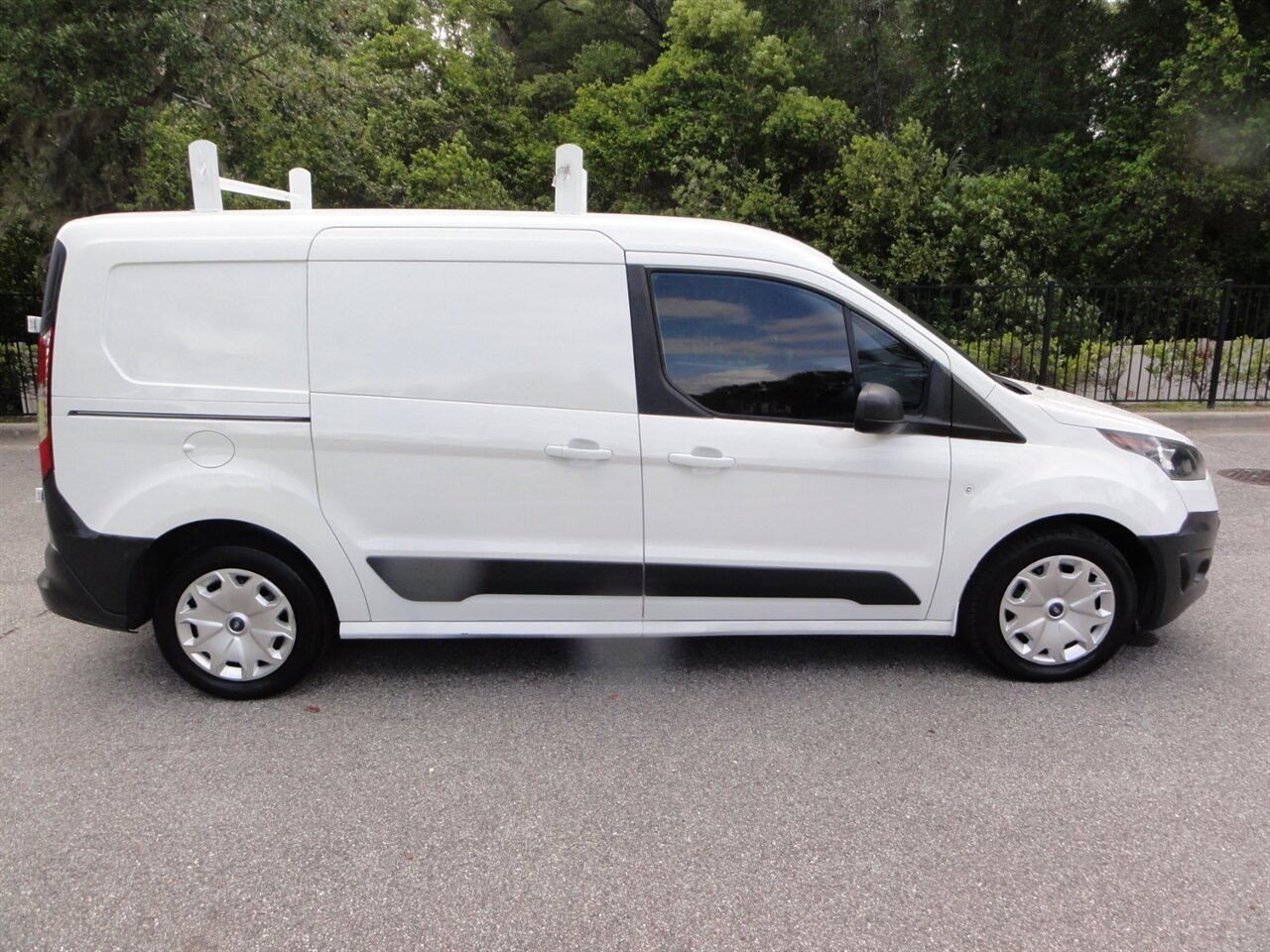 2016 Ford Transit Connect XL   - Photo 13 - Deland, FL 32720