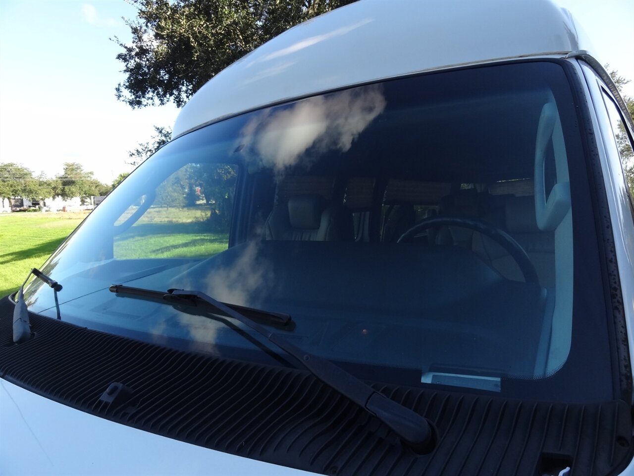 2014 Ford Primetime speciality premium conversion  VMI Handicap van - Photo 28 - Deland, FL 32720