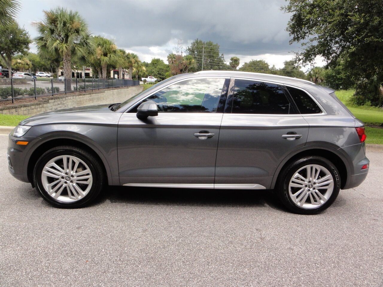 2018 Audi Q5 2.0T quattro Premium Plus - Photo 16 - Deland, FL 32720
