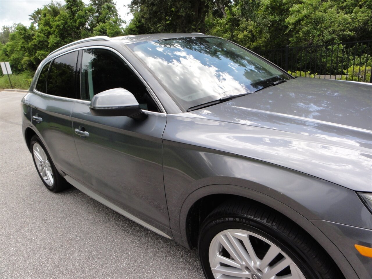 2018 Audi Q5 2.0T quattro Premium Plus - Photo 8 - Deland, FL 32720