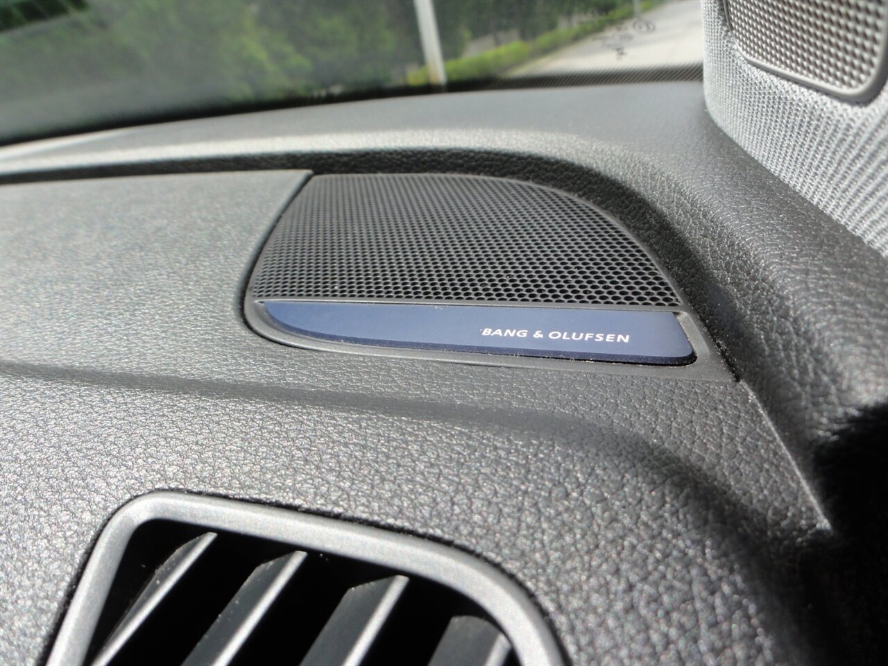 2018 Audi Q5 2.0T quattro Premium Plus - Photo 43 - Deland, FL 32720