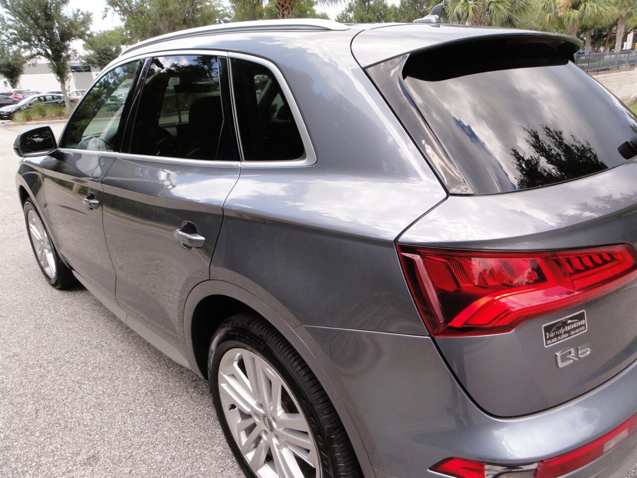 2018 Audi Q5 2.0T quattro Premium Plus - Photo 12 - Deland, FL 32720