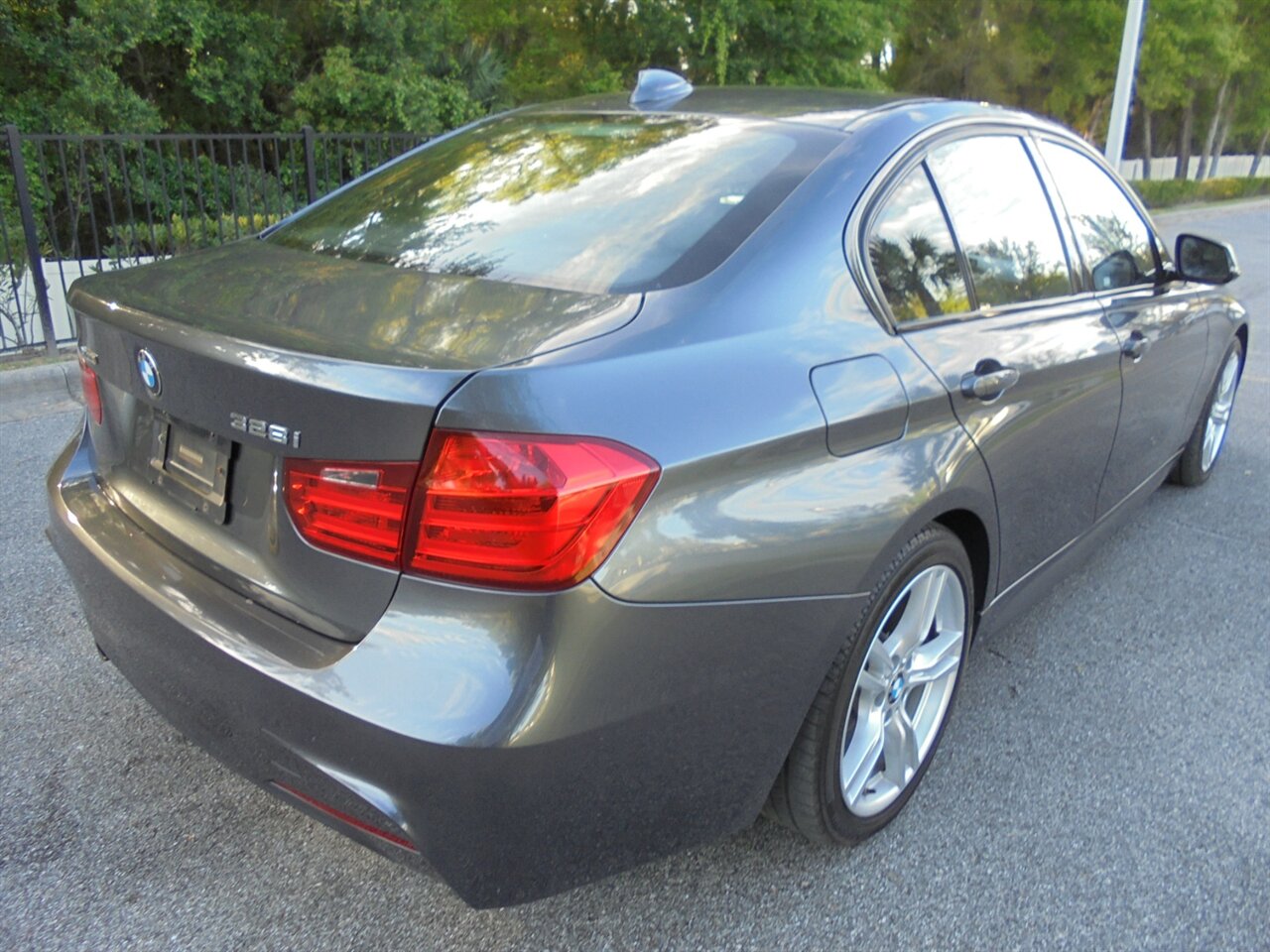 2013 BMW 328i xDrive  M-Sport - Photo 3 - Deland, FL 32720