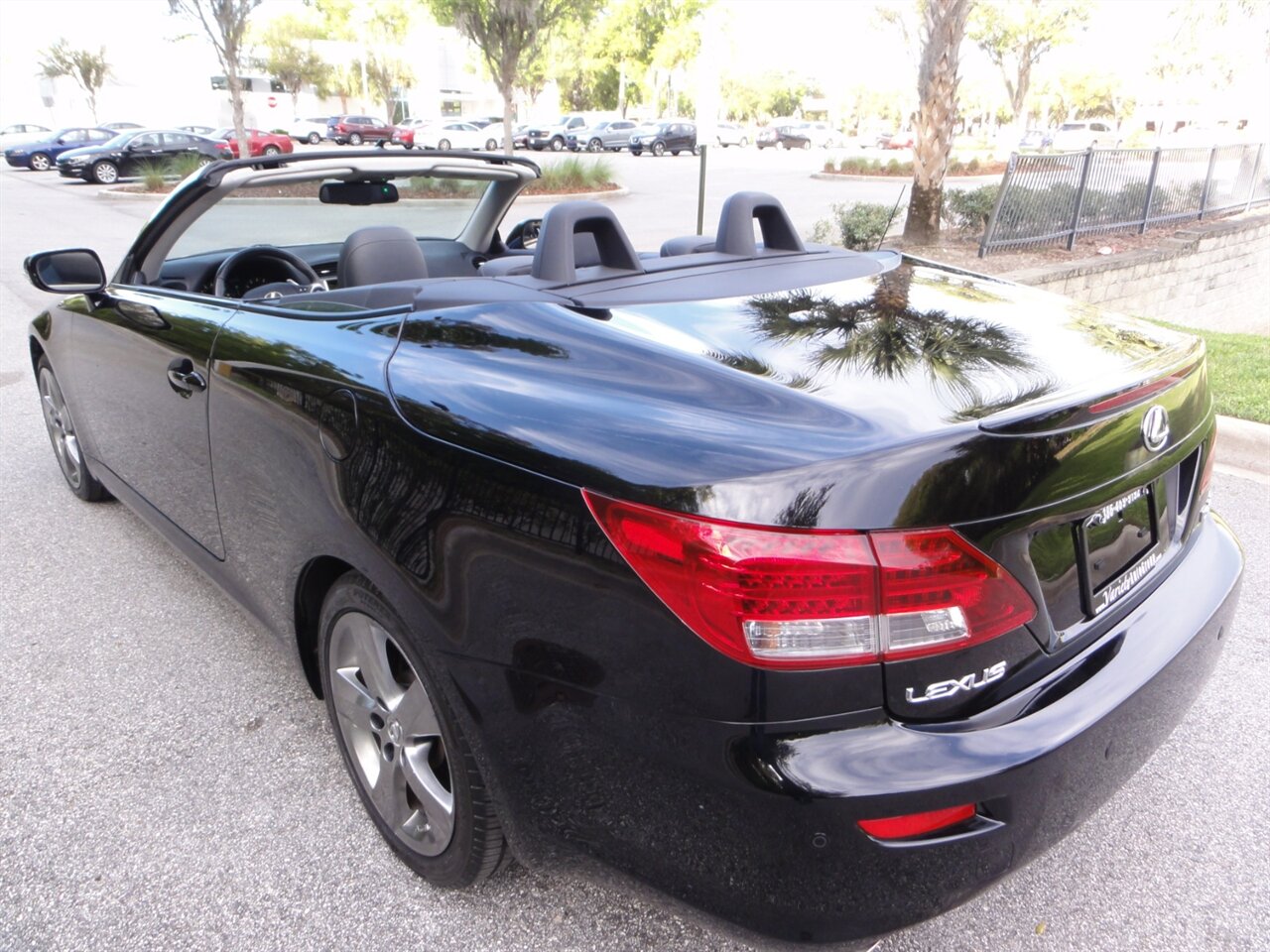 2010 Lexus IS 350C Ultra premium convertible   - Photo 3 - Deland, FL 32720