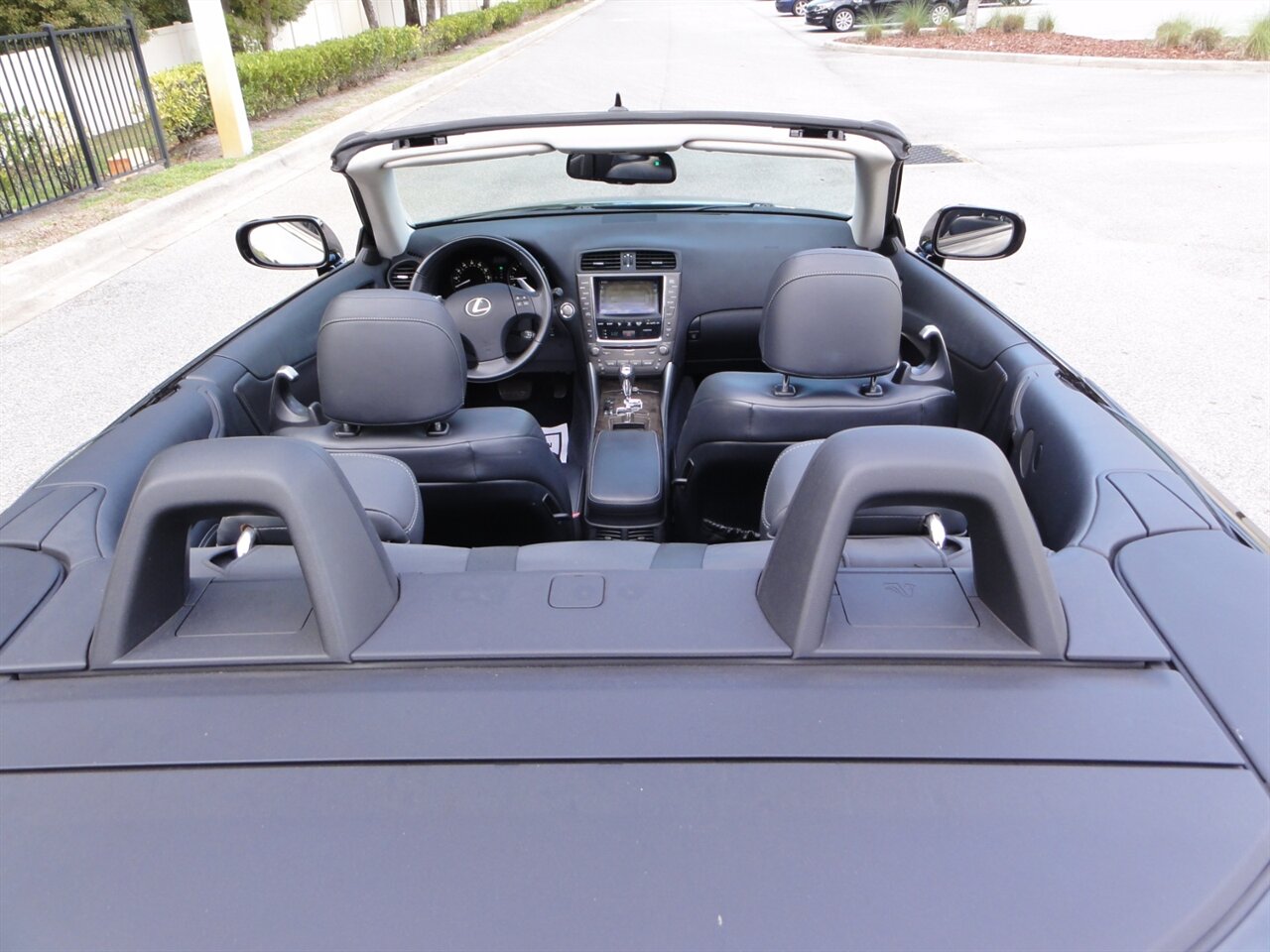 2010 Lexus IS 350C Ultra premium convertible   - Photo 41 - Deland, FL 32720