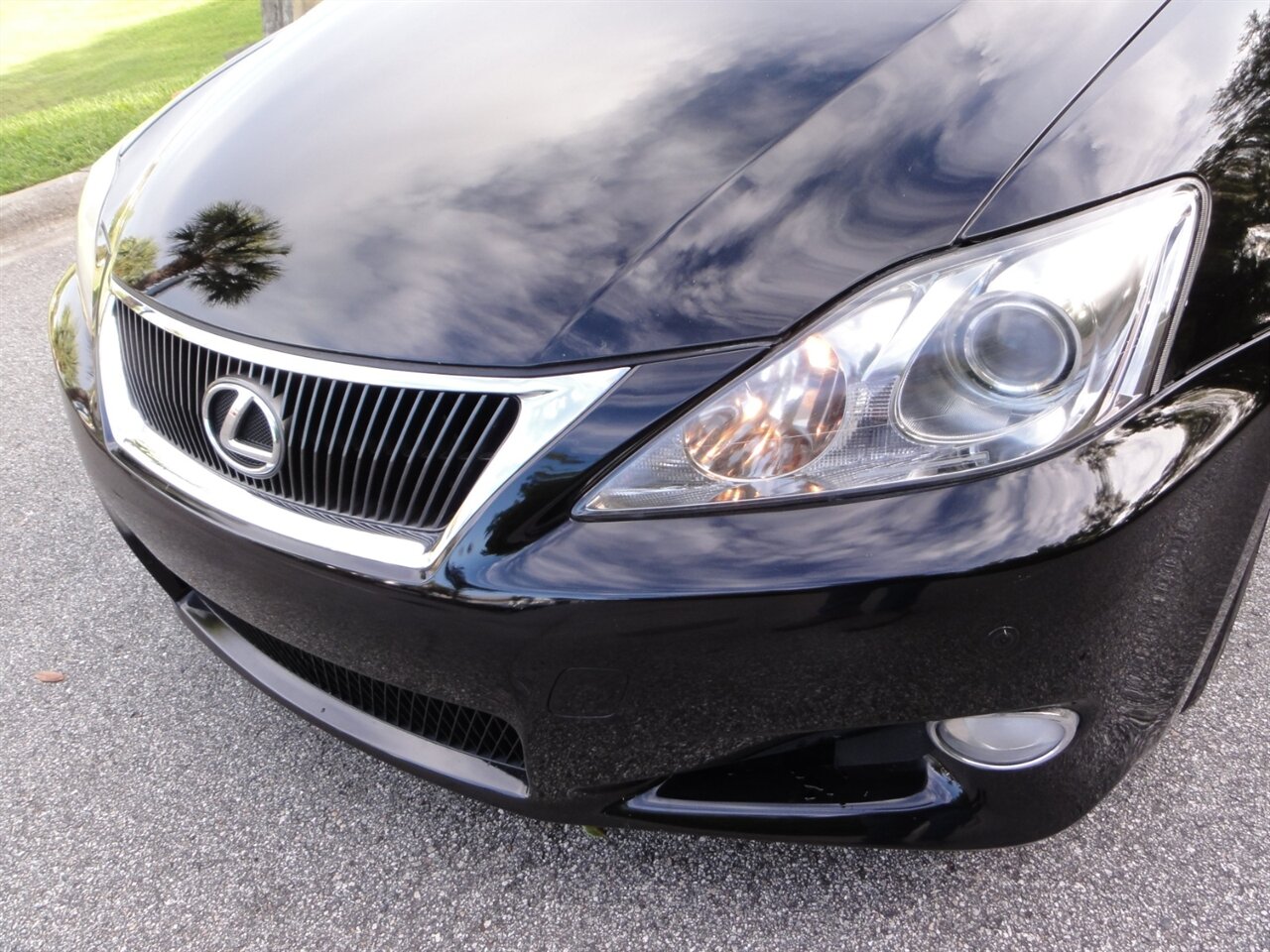 2010 Lexus IS 350C Ultra premium convertible   - Photo 11 - Deland, FL 32720