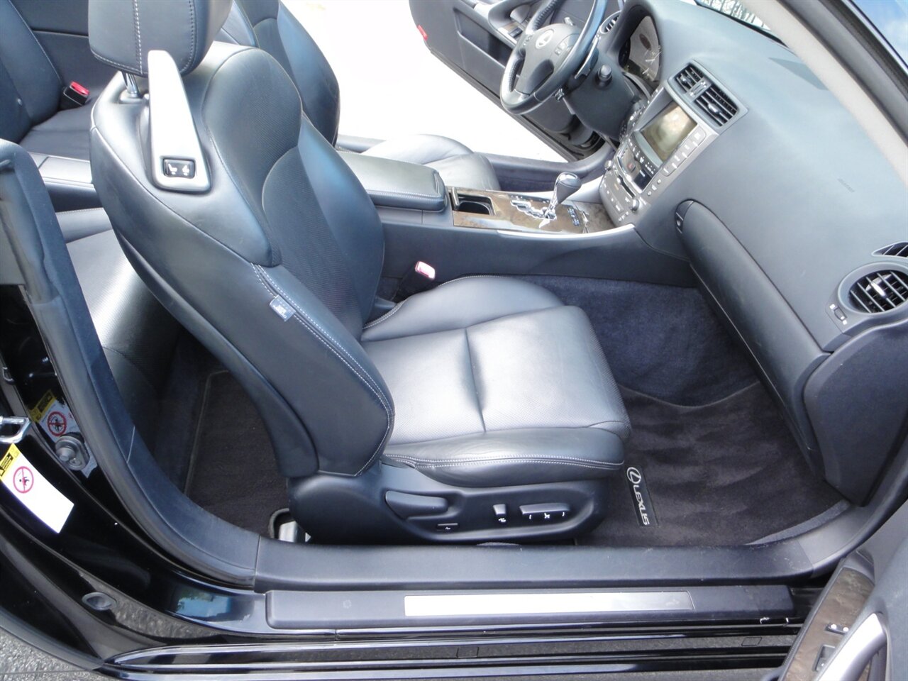 2010 Lexus IS 350C Ultra premium convertible   - Photo 45 - Deland, FL 32720