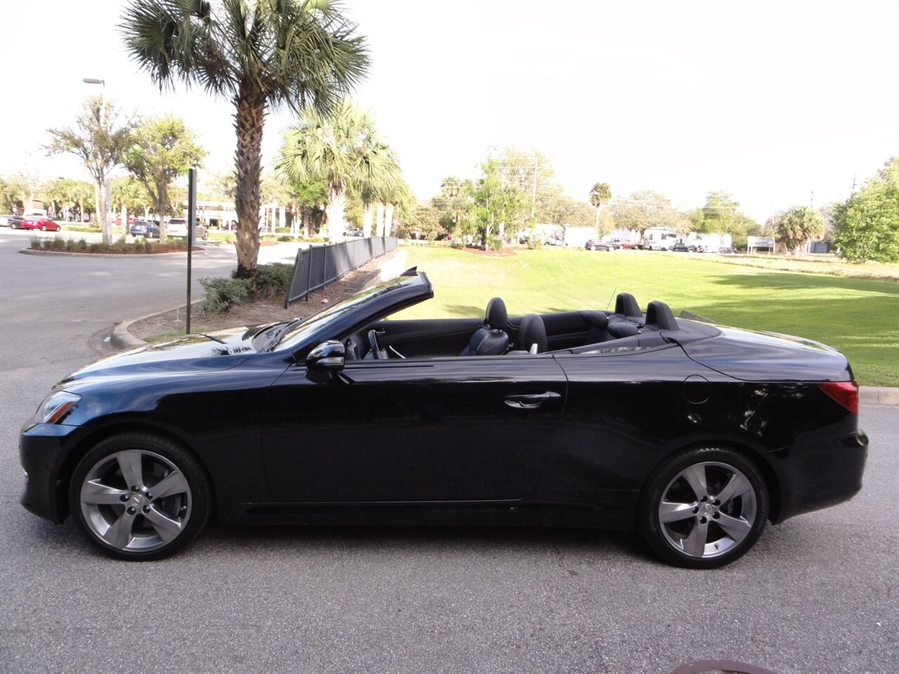 2010 Lexus IS 350C Ultra premium convertible   - Photo 20 - Deland, FL 32720