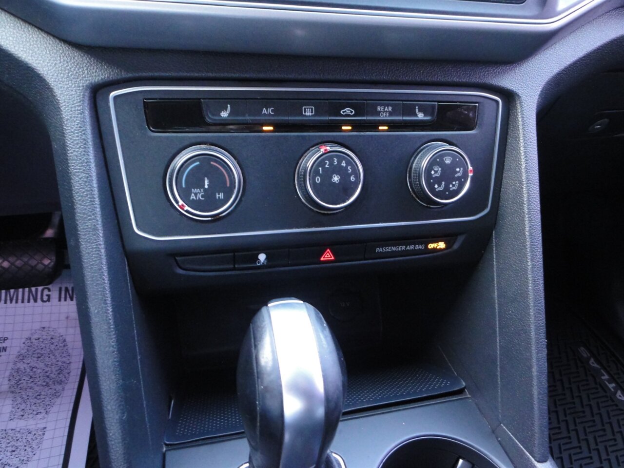 2018 Volkswagen Atlas V6 SE  Premium - Photo 50 - Deland, FL 32720