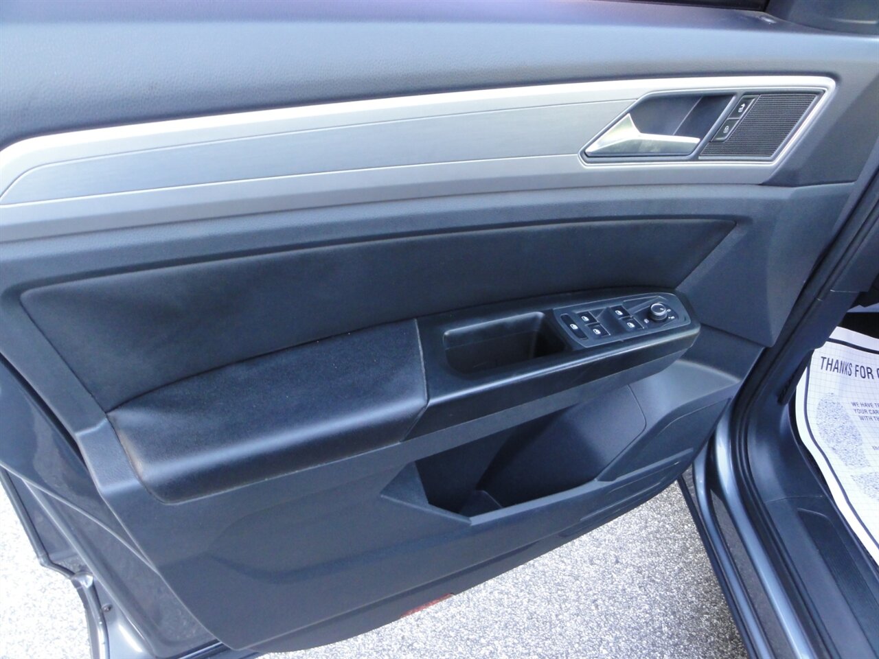 2018 Volkswagen Atlas V6 SE  Premium - Photo 28 - Deland, FL 32720