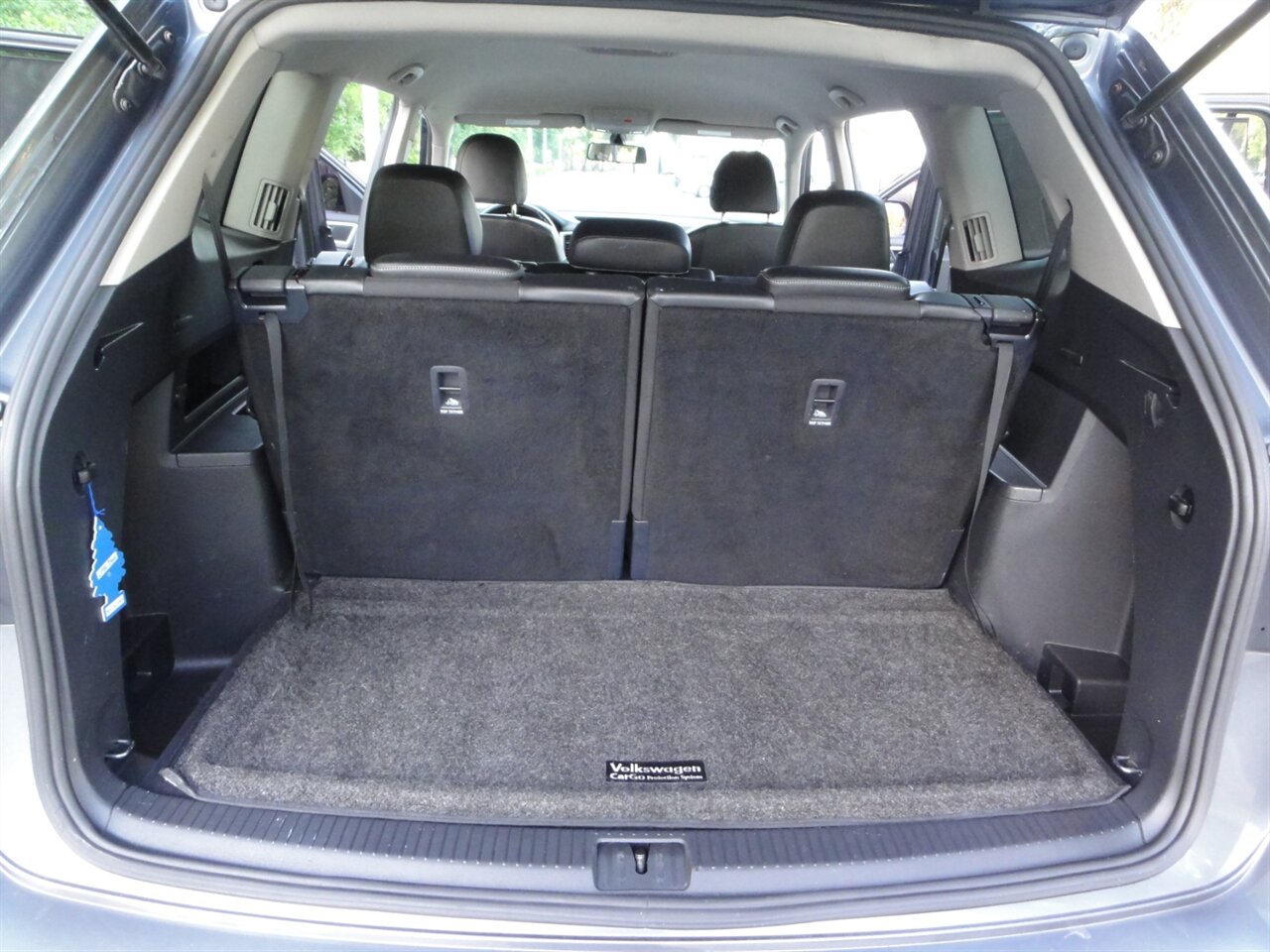 2018 Volkswagen Atlas V6 SE  Premium - Photo 37 - Deland, FL 32720