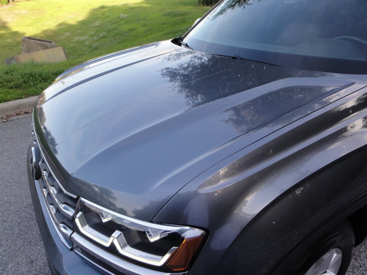 2018 Volkswagen Atlas V6 SE  Premium - Photo 17 - Deland, FL 32720