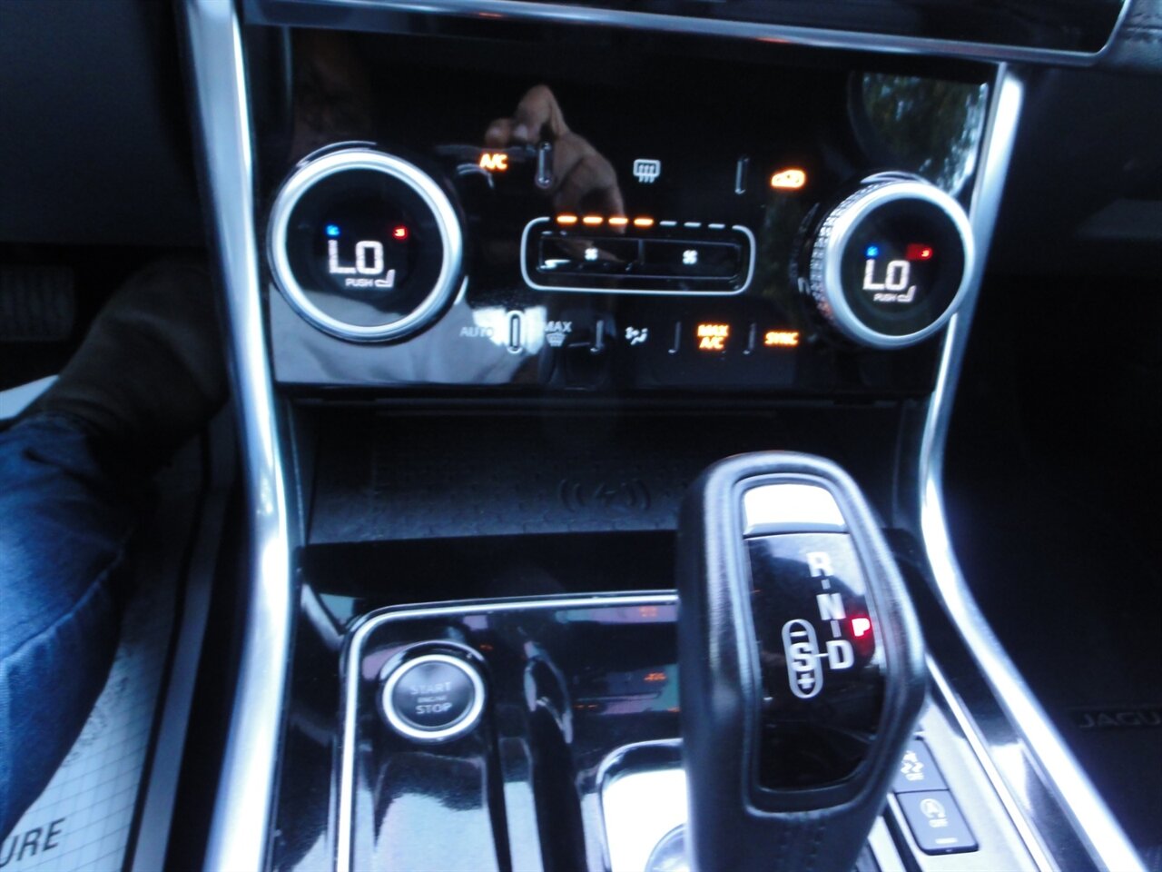 2020 Jaguar XE P250 S Premium - Photo 52 - Deland, FL 32720