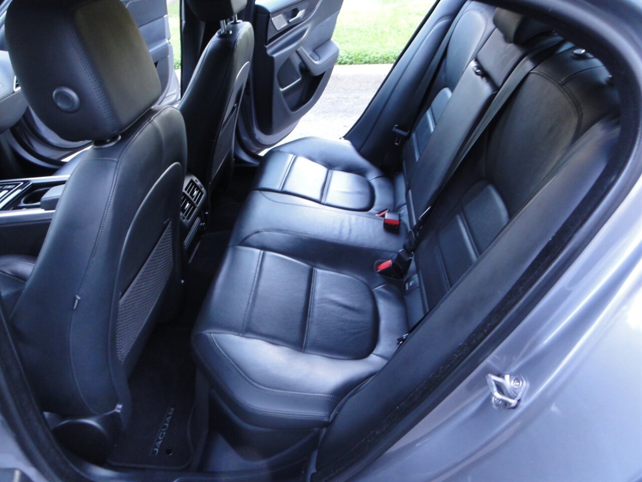 2020 Jaguar XE P250 S Premium - Photo 36 - Deland, FL 32720