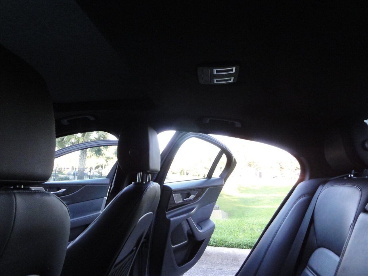 2020 Jaguar XE P250 S Premium - Photo 34 - Deland, FL 32720
