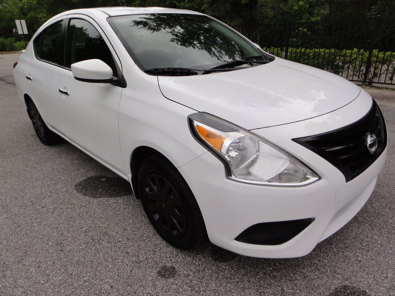 2016 Nissan Versa 1.6 S   - Photo 1 - Deland, FL 32720