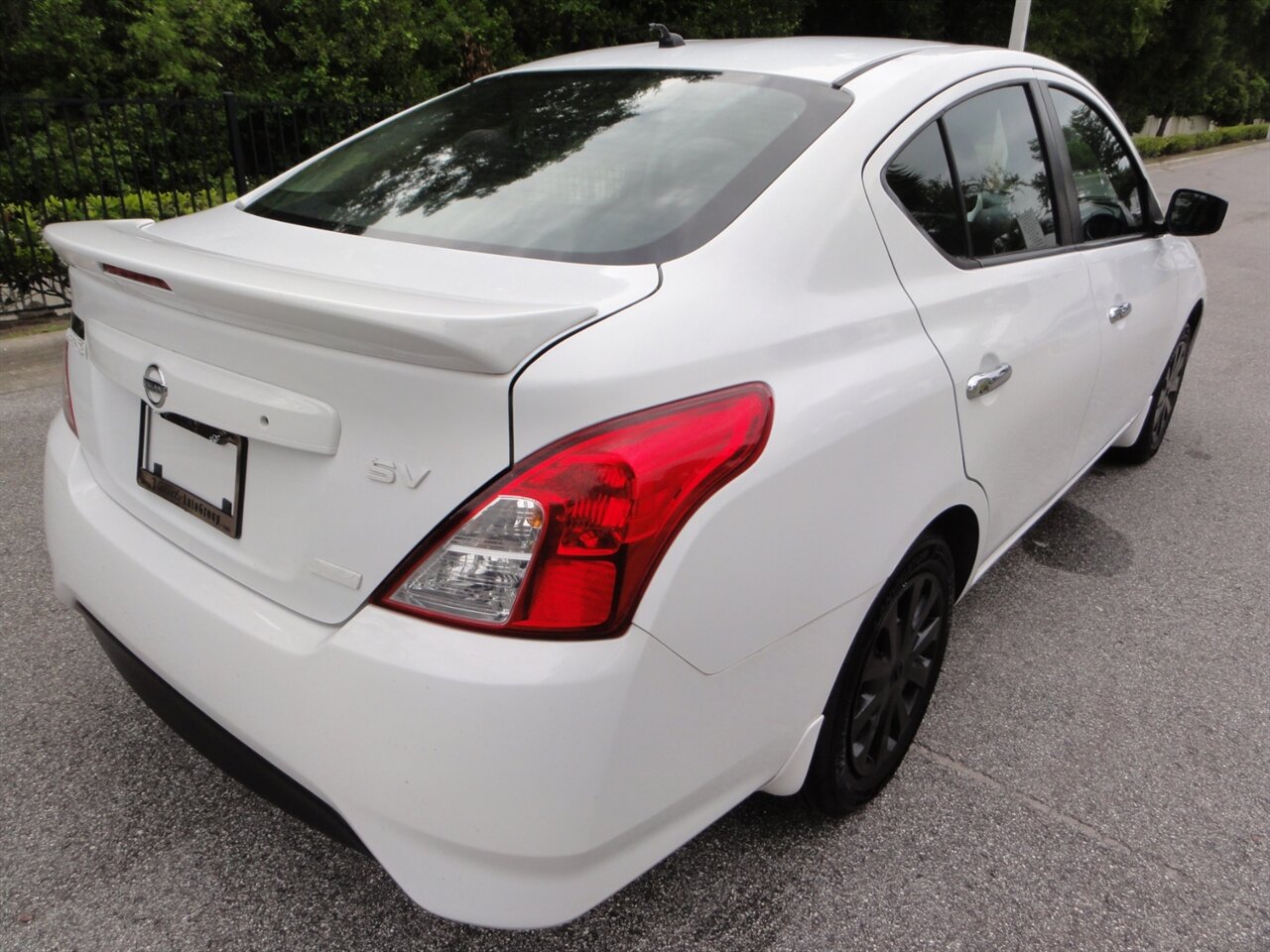 2016 Nissan Versa 1.6 S - Photo 3 - Deland, FL 32720