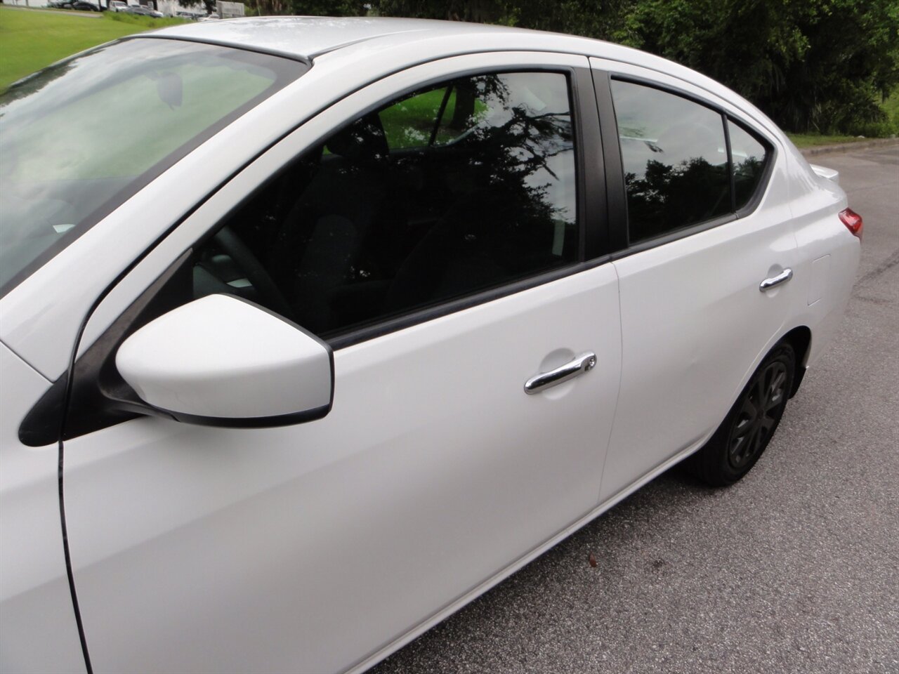 2016 Nissan Versa 1.6 S - Photo 11 - Deland, FL 32720