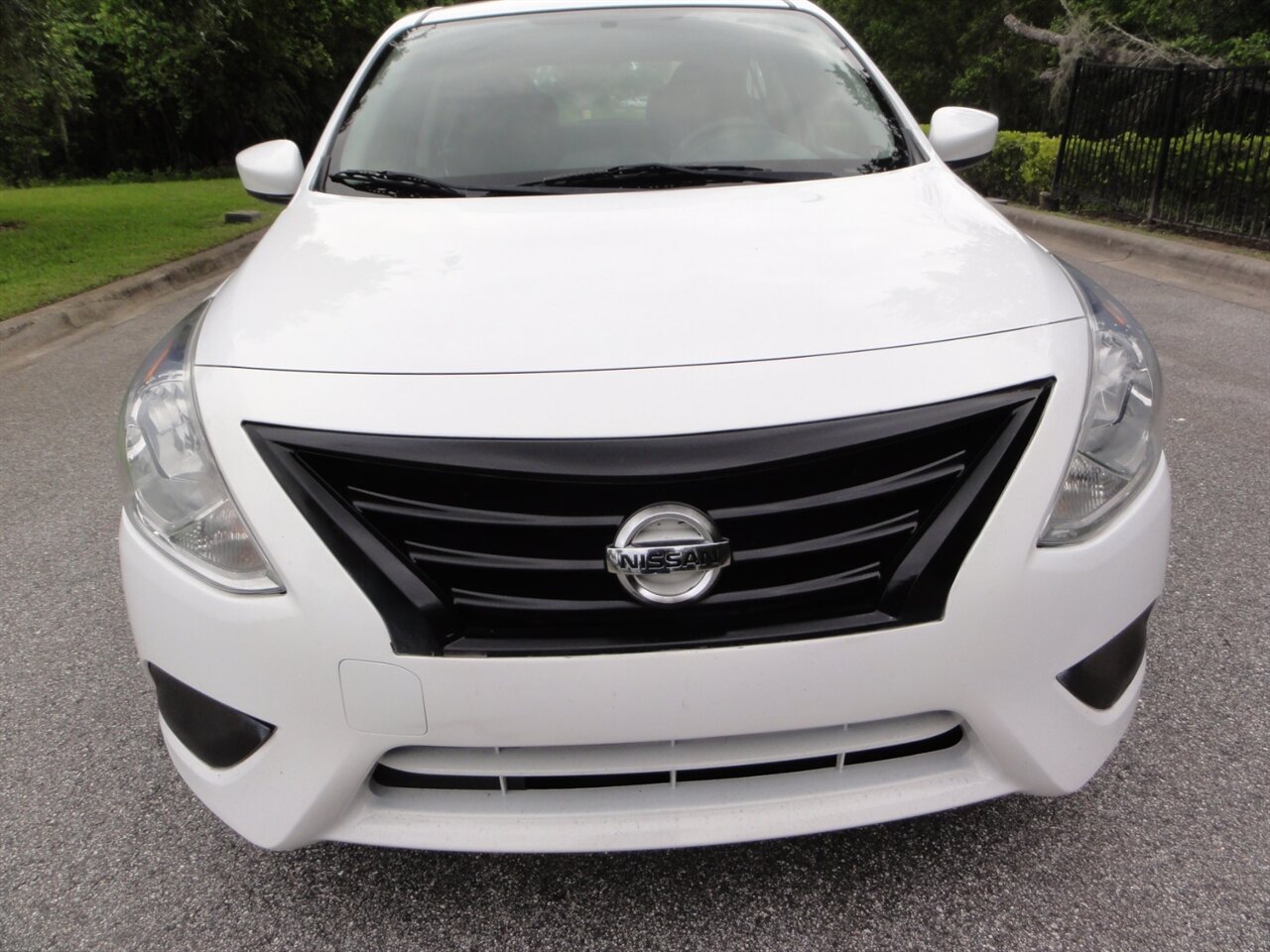 2016 Nissan Versa 1.6 S - Photo 5 - Deland, FL 32720