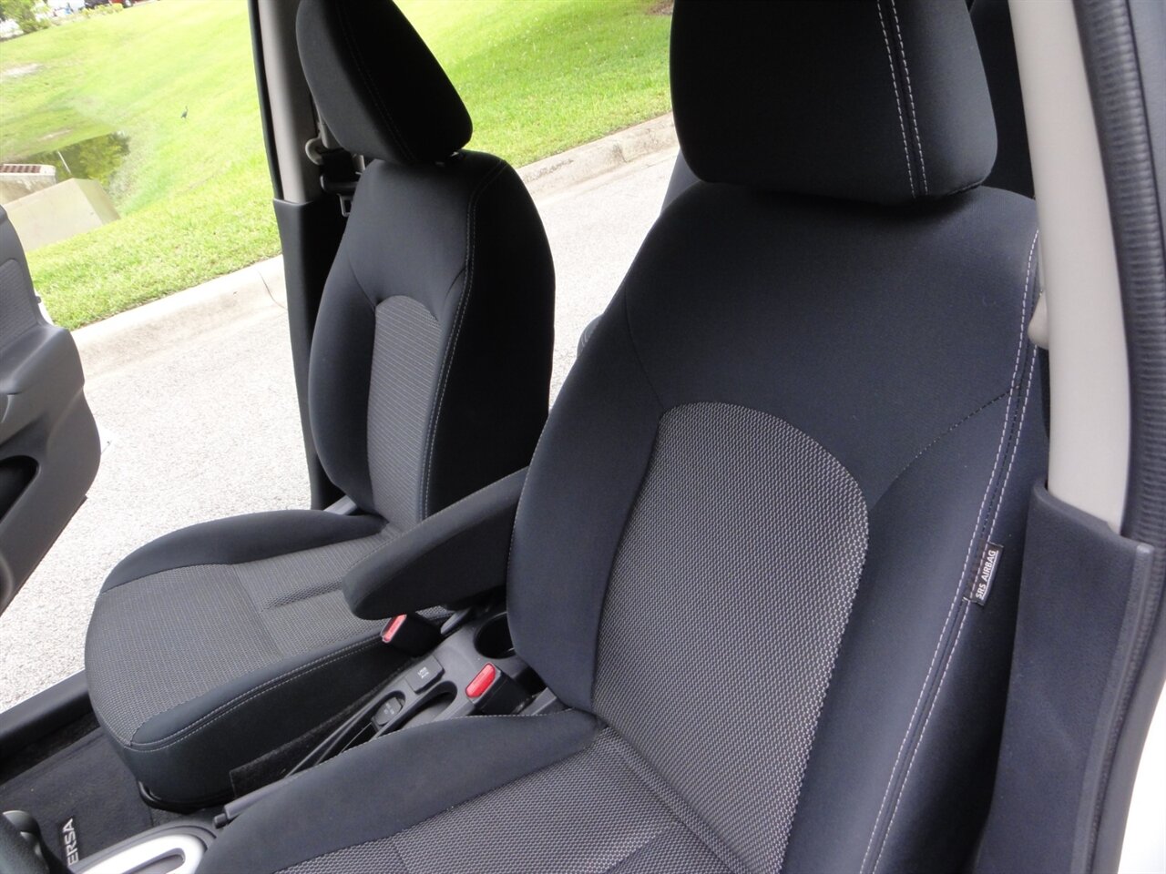 2016 Nissan Versa 1.6 S - Photo 30 - Deland, FL 32720