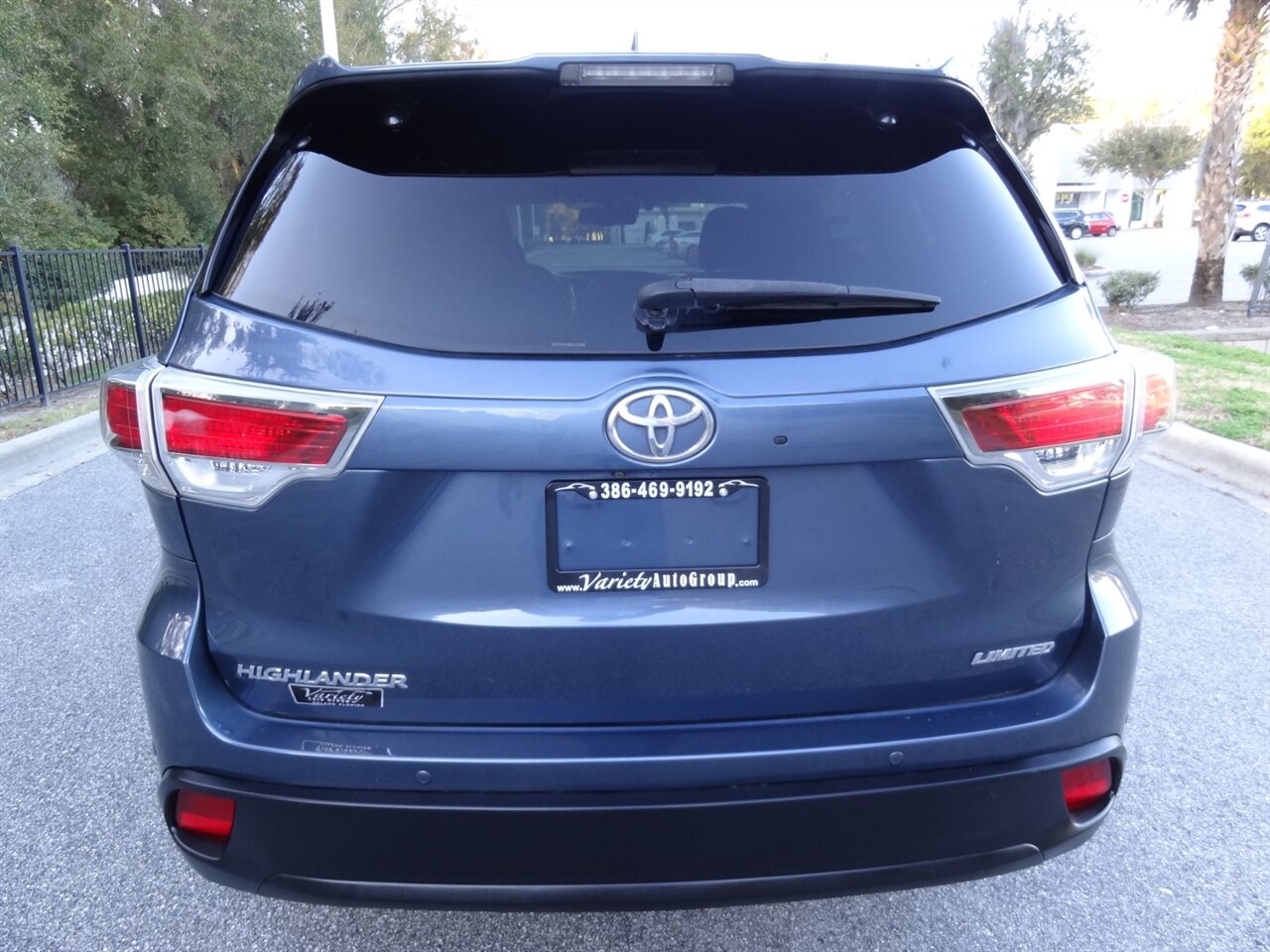 2016 Toyota Highlander Limited - Photo 14 - Deland, FL 32720