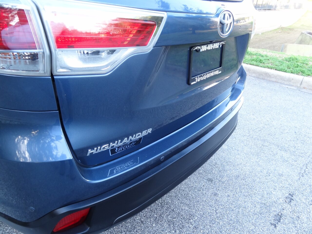 2016 Toyota Highlander Limited - Photo 21 - Deland, FL 32720