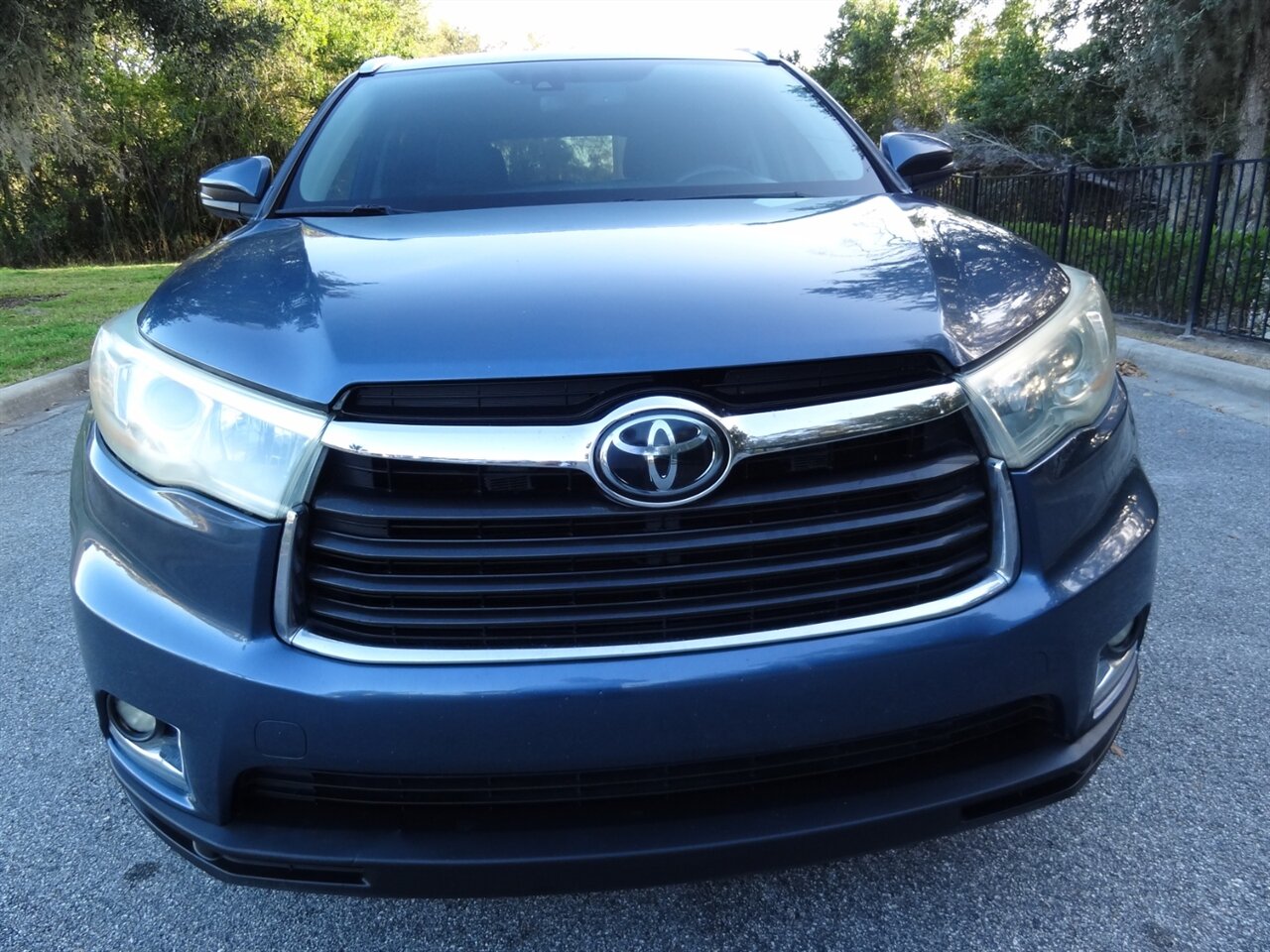 2016 Toyota Highlander Limited - Photo 5 - Deland, FL 32720