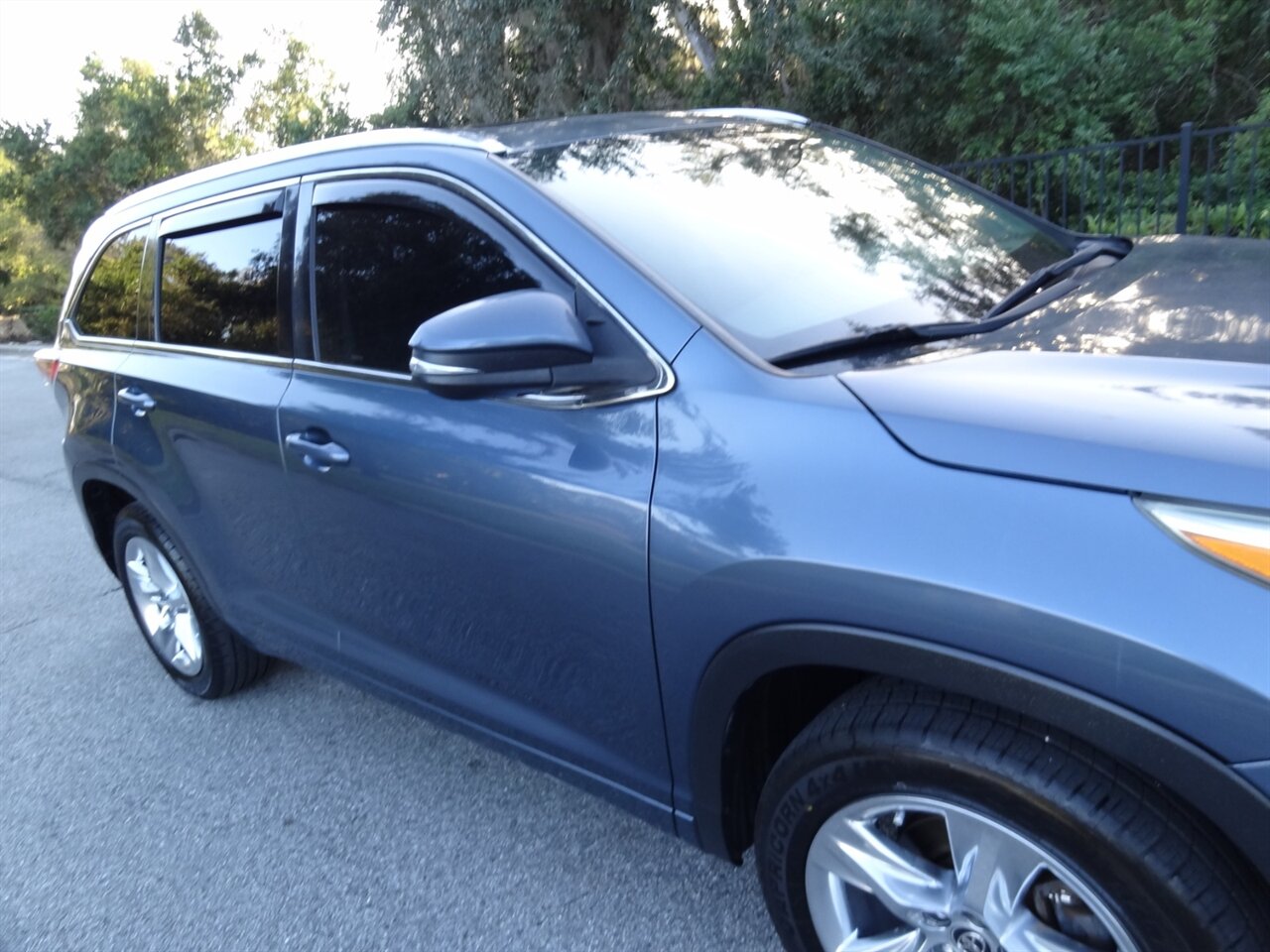 2016 Toyota Highlander Limited - Photo 8 - Deland, FL 32720