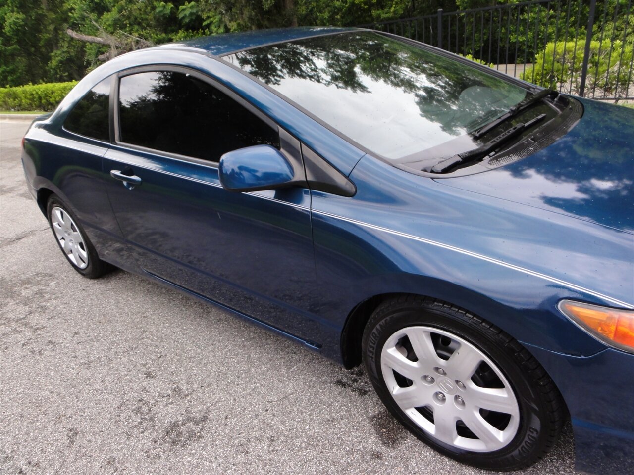 2007 Honda Civic LX   - Photo 8 - Deland, FL 32720