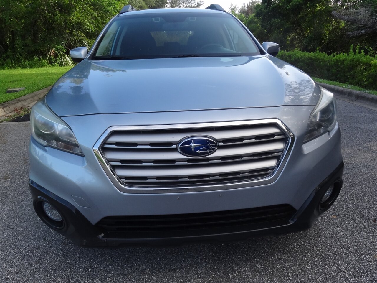2015 Subaru Outback 2.5i Premium   - Photo 5 - Deland, FL 32720