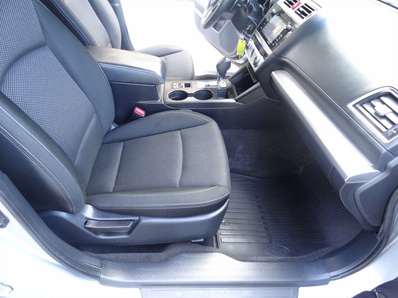 2015 Subaru Outback 2.5i Premium   - Photo 41 - Deland, FL 32720