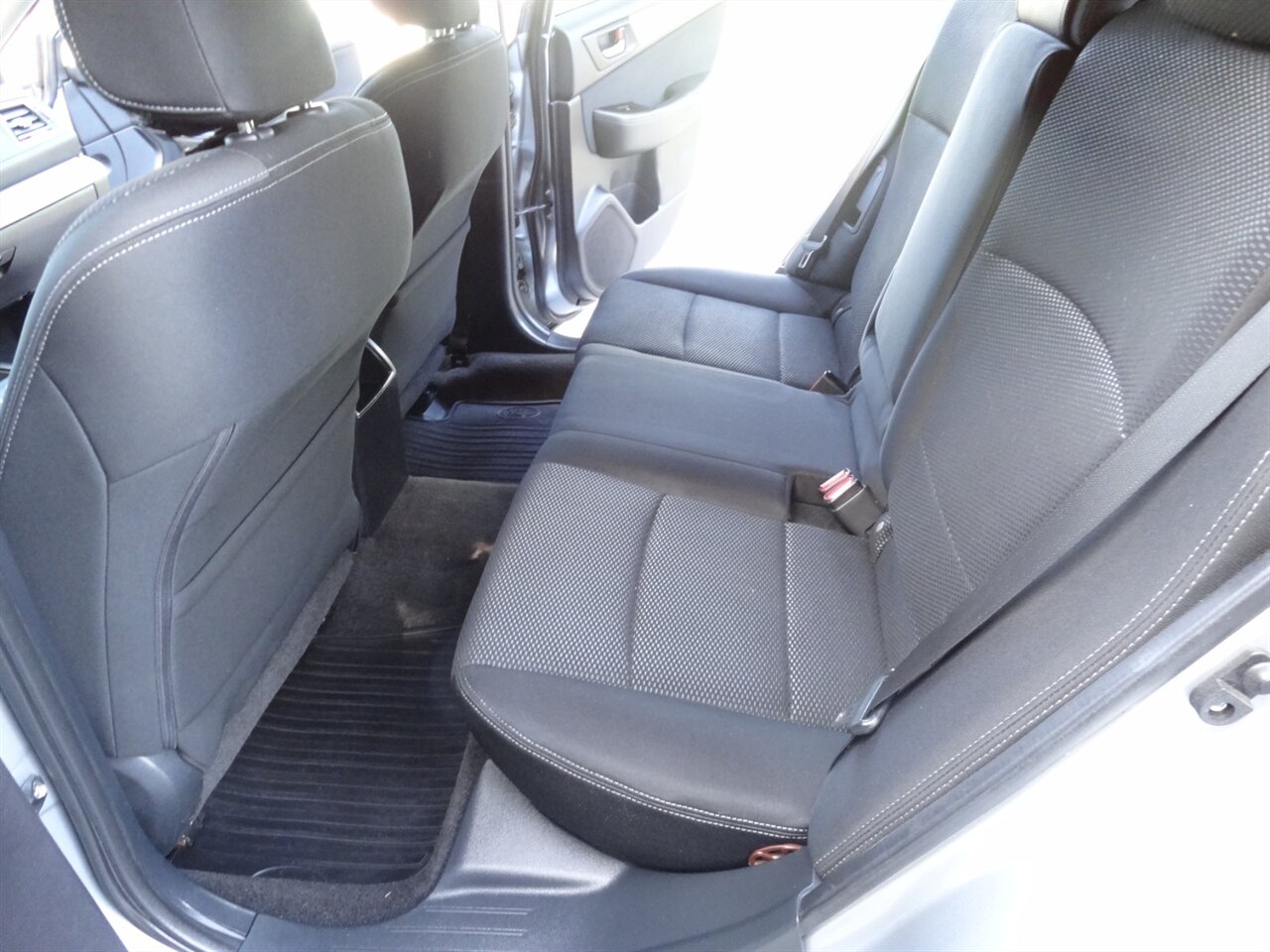 2015 Subaru Outback 2.5i Premium   - Photo 35 - Deland, FL 32720