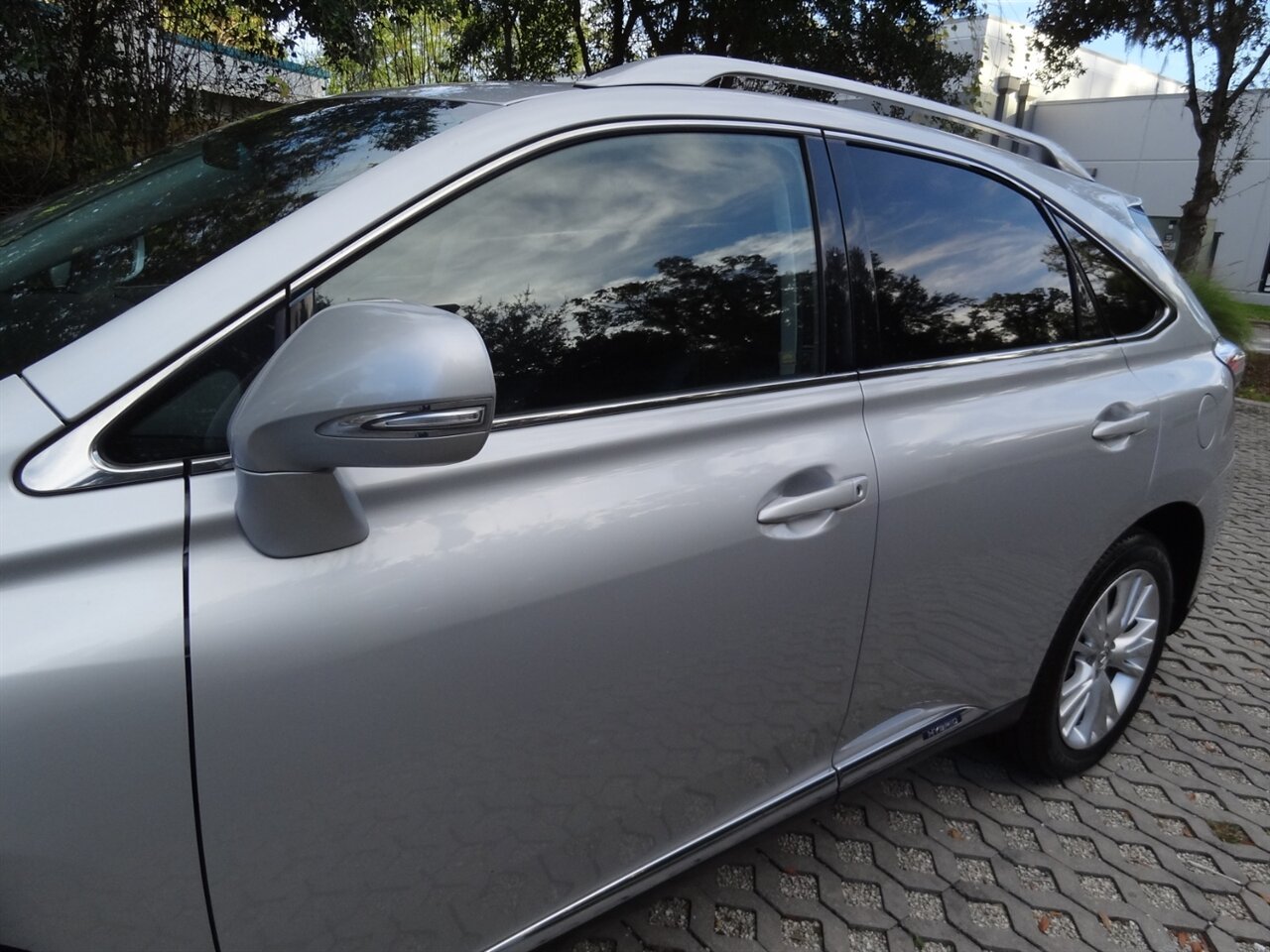 2010 Lexus RX 450h  Premium - Photo 11 - Deland, FL 32720