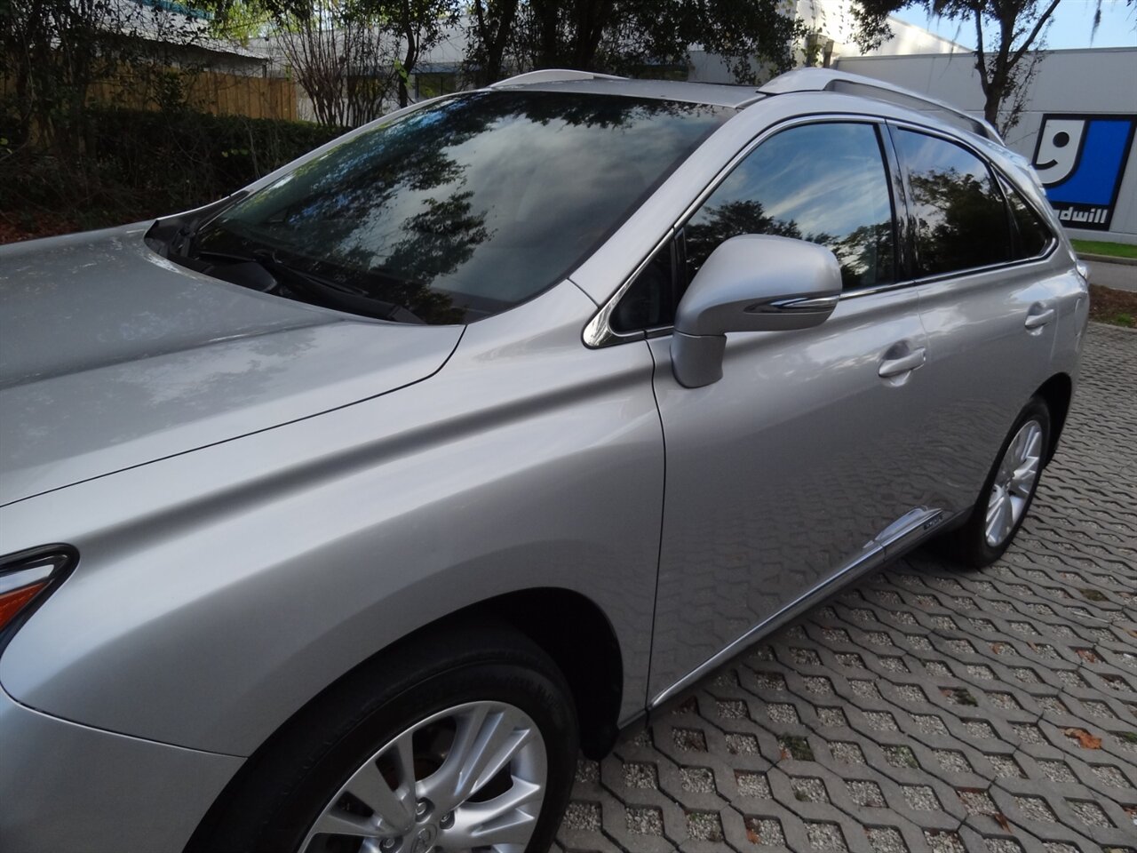 2010 Lexus RX 450h  Premium - Photo 9 - Deland, FL 32720