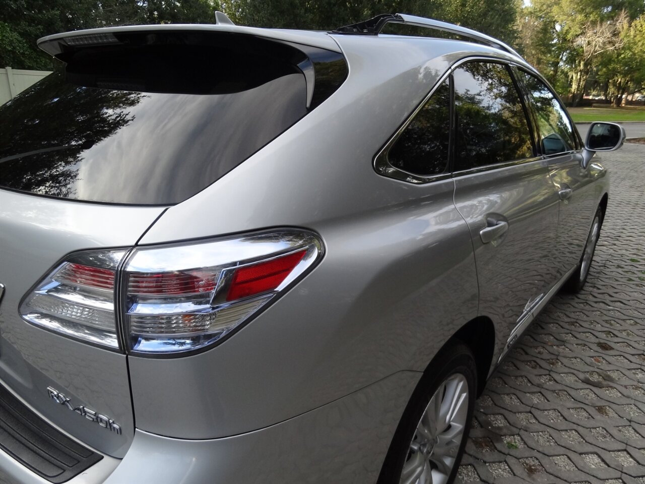 2010 Lexus RX 450h  Premium - Photo 13 - Deland, FL 32720