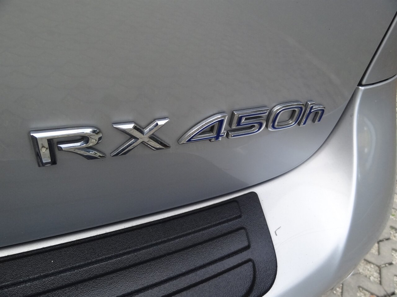 2010 Lexus RX 450h  Premium - Photo 22 - Deland, FL 32720