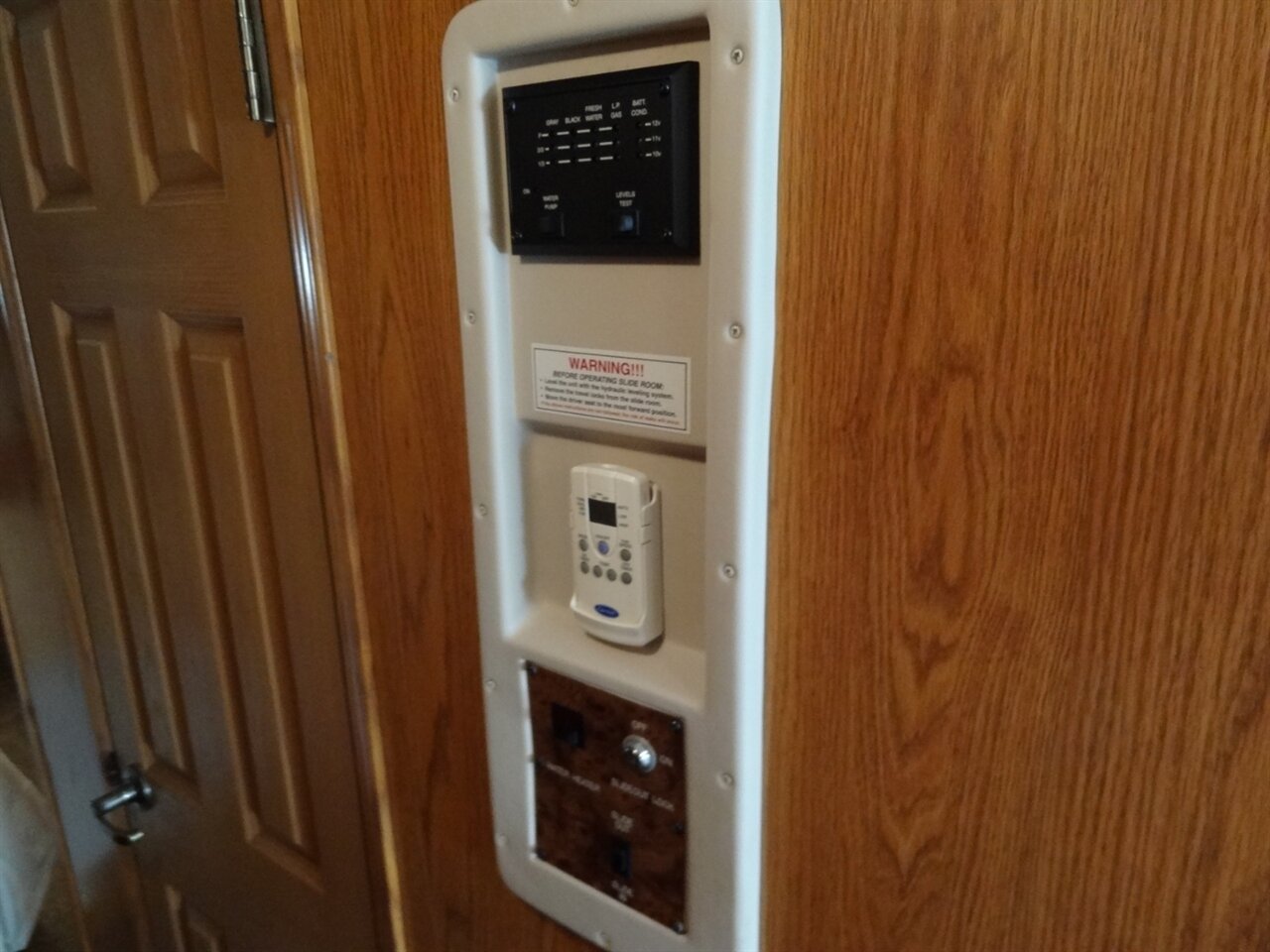 2005 Damon Day Break 3272  Class A - Photo 96 - Deland, FL 32720