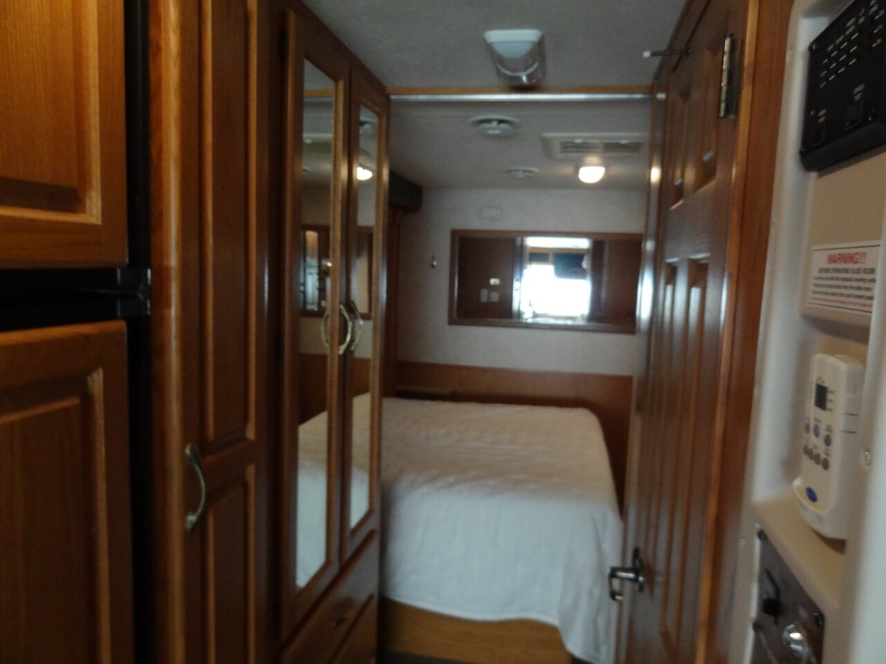 2005 Damon Day Break 3272  Class A - Photo 69 - Deland, FL 32720