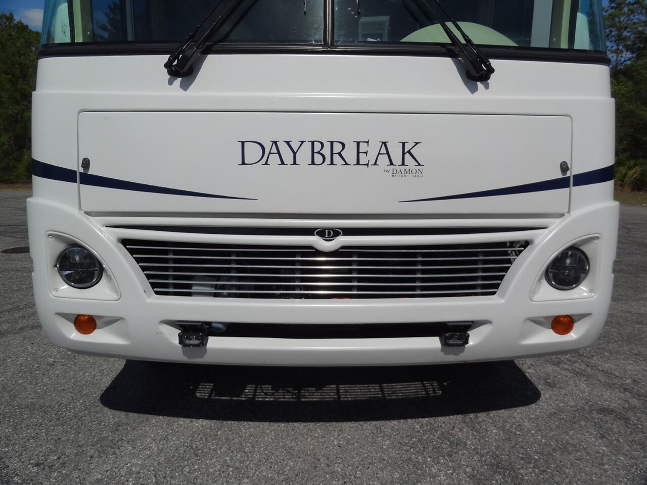 2005 Damon Day Break 3272  Class A - Photo 20 - Deland, FL 32720